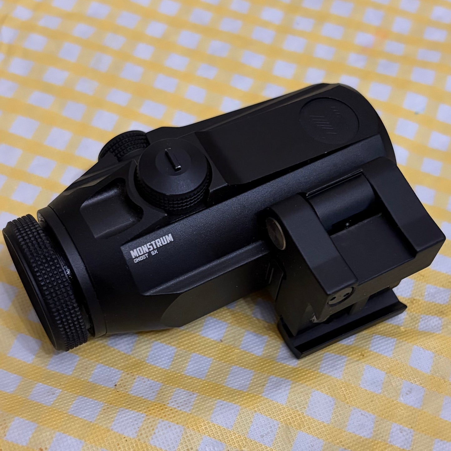 Monstrum Ghost 5X Red Dot Magnifier w/ Flip-to-Side Mount – Black (Like New)